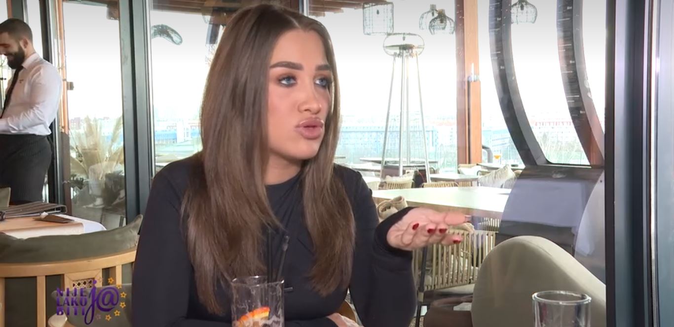 Milica Jokić sa samo 18 godina delila scenu sa Šabanom, Zoricom i Draganom Mirković, plašila se samo jednog: "Uvek se pribojavaš toga" VIDEO 6 12