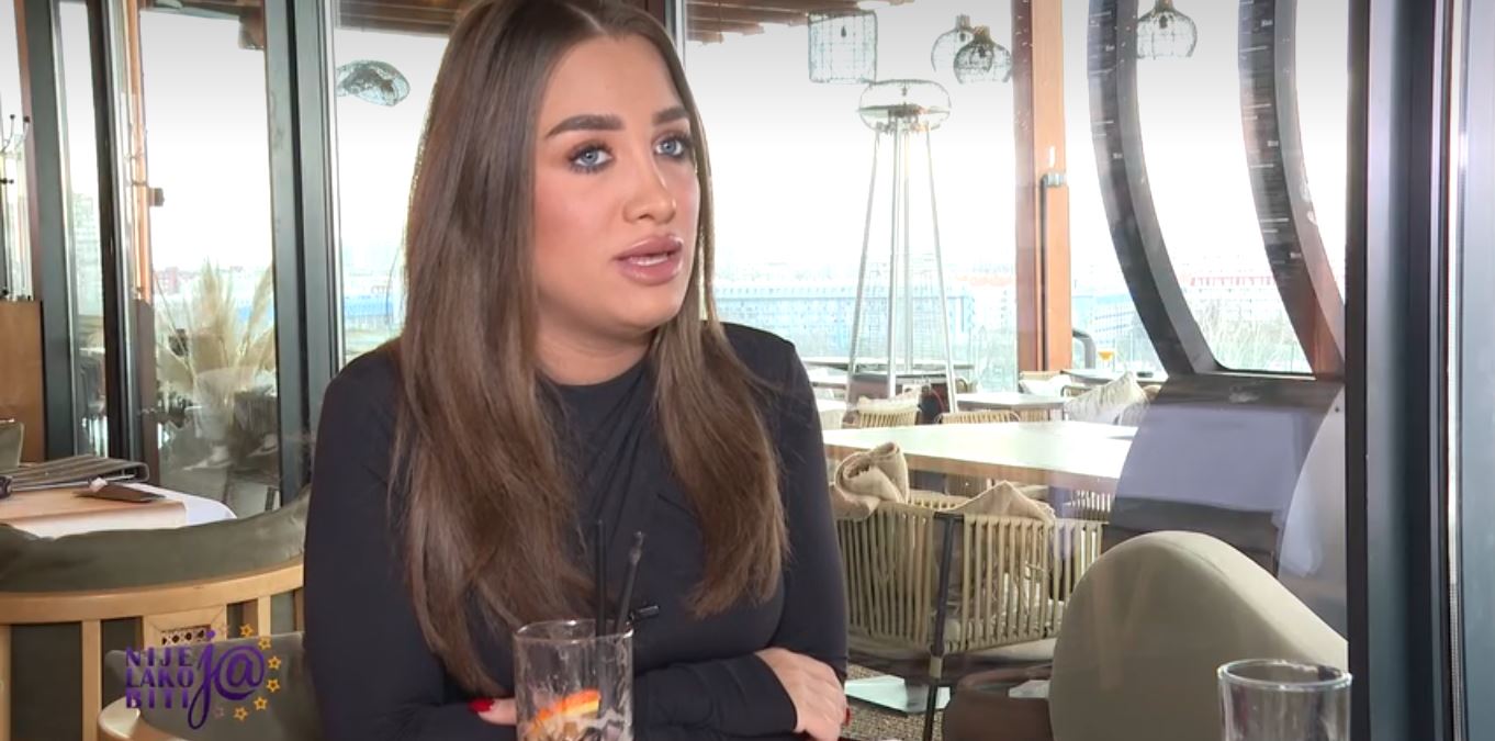 Milica Jokić sa samo 18 godina delila scenu sa Šabanom, Zoricom i Draganom Mirković, plašila se samo jednog: "Uvek se pribojavaš toga" VIDEO 9 15