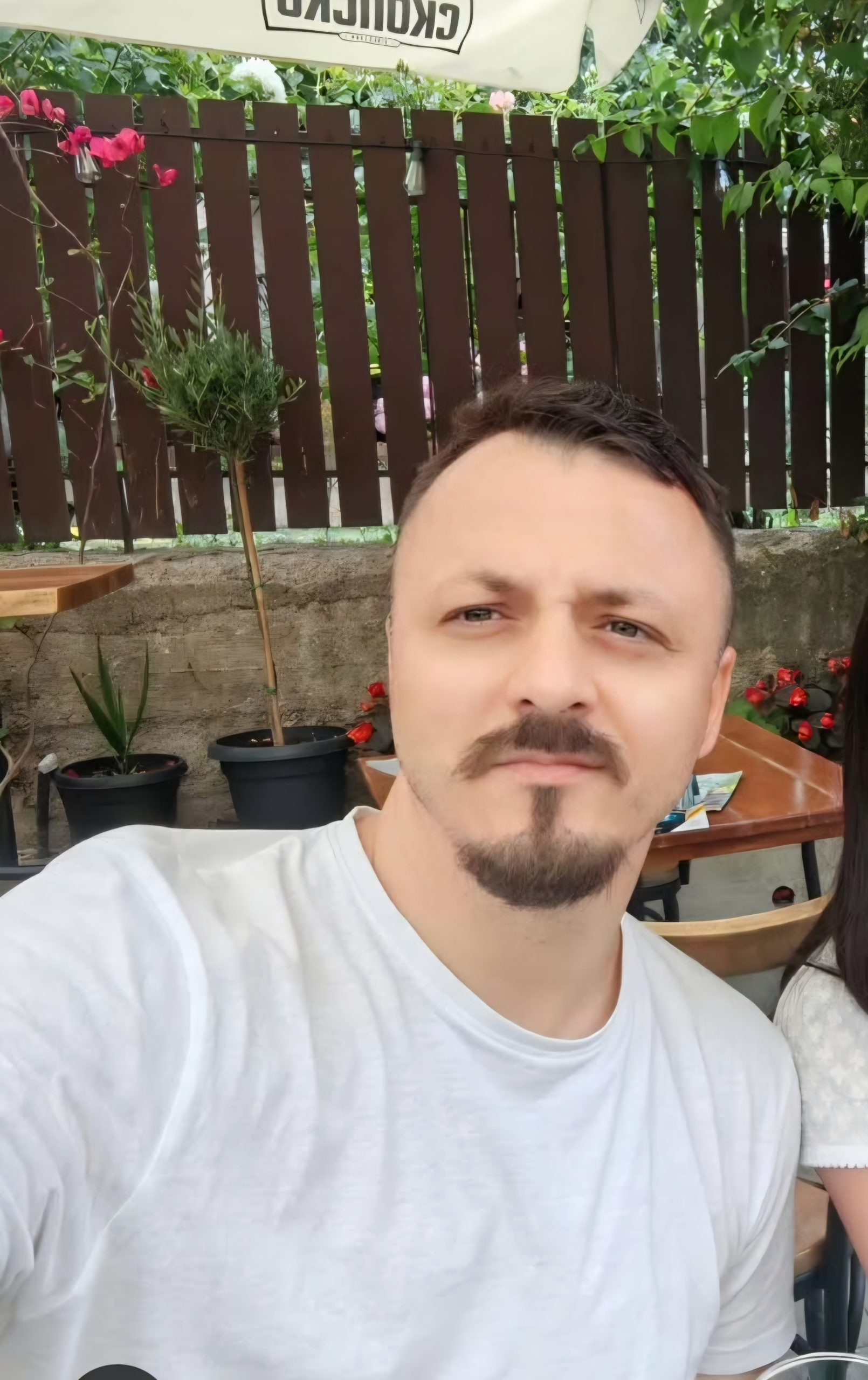 Menadžment Daniela Kajmakoskog otkrio detalje otmice, oglasila se i pevačeva majka: "Da li je dobro rano je reći" 6 Daniel Kajmakoski 2