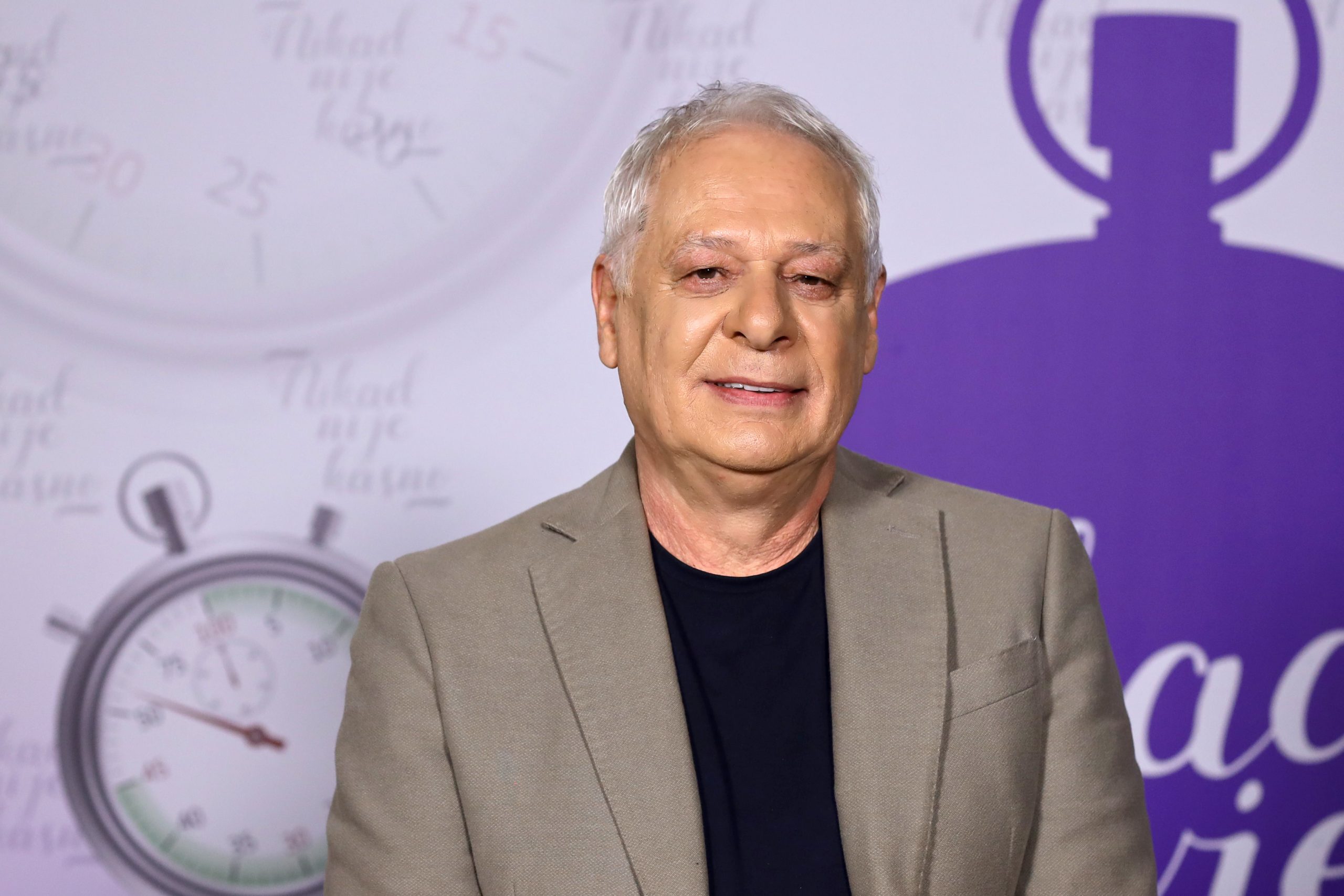 Goran Šljivić uporedio žiriranje u Zvezdama Granda i Nikad nije kasno: "Mnogo je lakše" VIDEO 5 GORAN SLJIVIC NNK SNIMANJE 09122025 FOTO MUNJA 5 ok 1