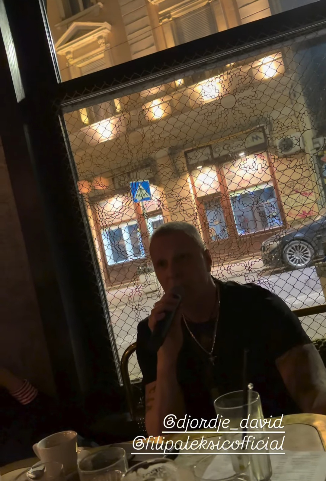 Đorđe David upao na svirku zvezde ,,Granda'' pa zapevao narodnu pesmu, gosti ostali u šoku (VIDEO) 6 Screenshot 20260226 094638 Instagram