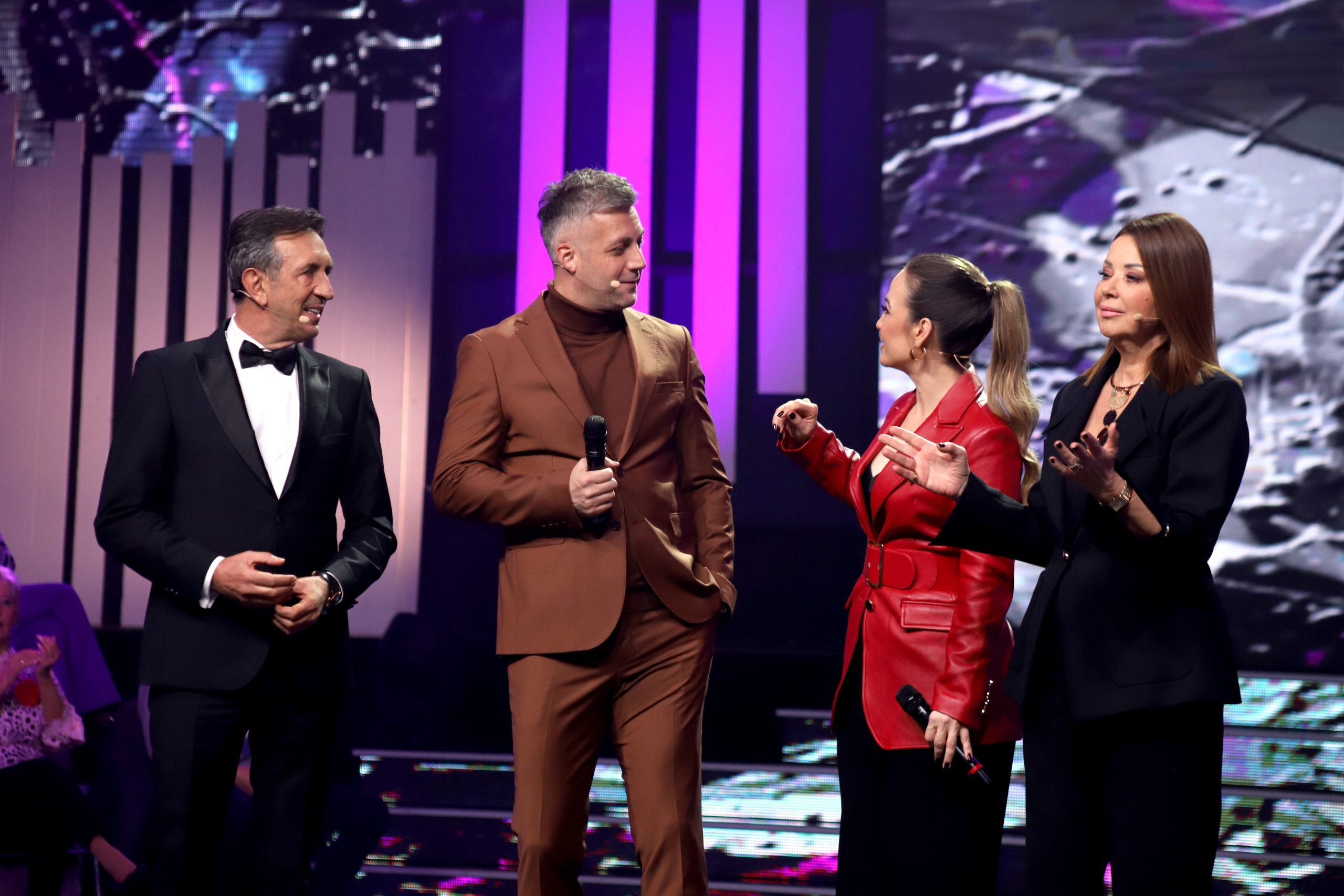 "Njegov odlazak mi je najteži trenutak": Bojan Vasković se slomio zbog oca u Nikad nije kasno (VIDEO) 7 ZIKA DRAGANA KATIC BOJAN JELENA T NNK SNIMANJE 26112025 FOTO ELENA 22 ok