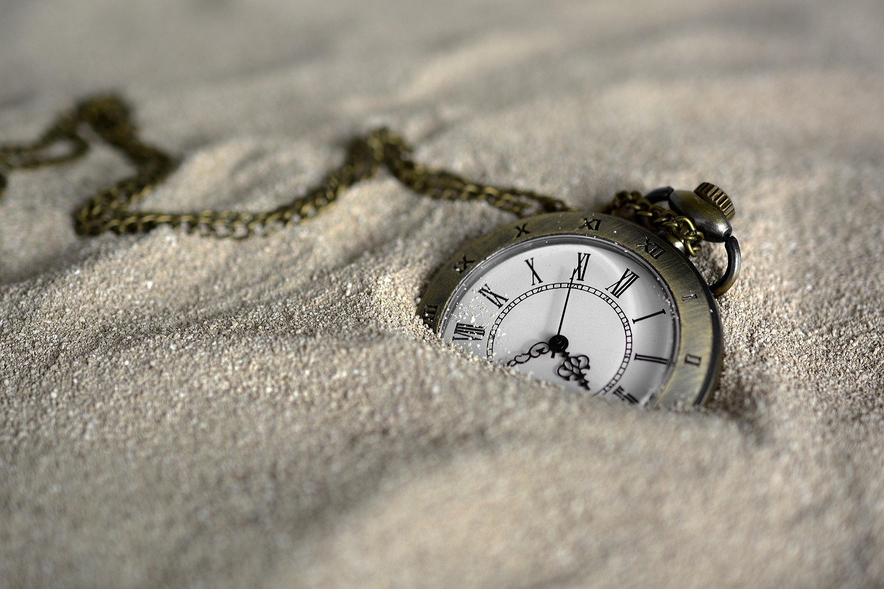 anncapictures pocket watch 3156771 1280 1