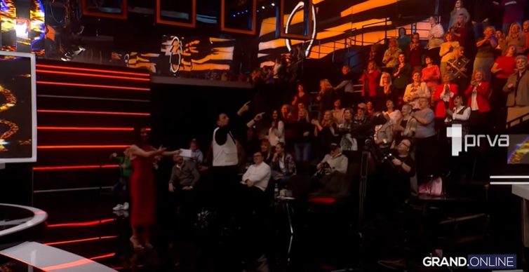 Poznati pevač napravio lom u studiju Zvezda Granda, zamešala i Ana Sević 4 keba zvezde granda
