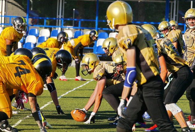 nomad369 football 3943902 1280
