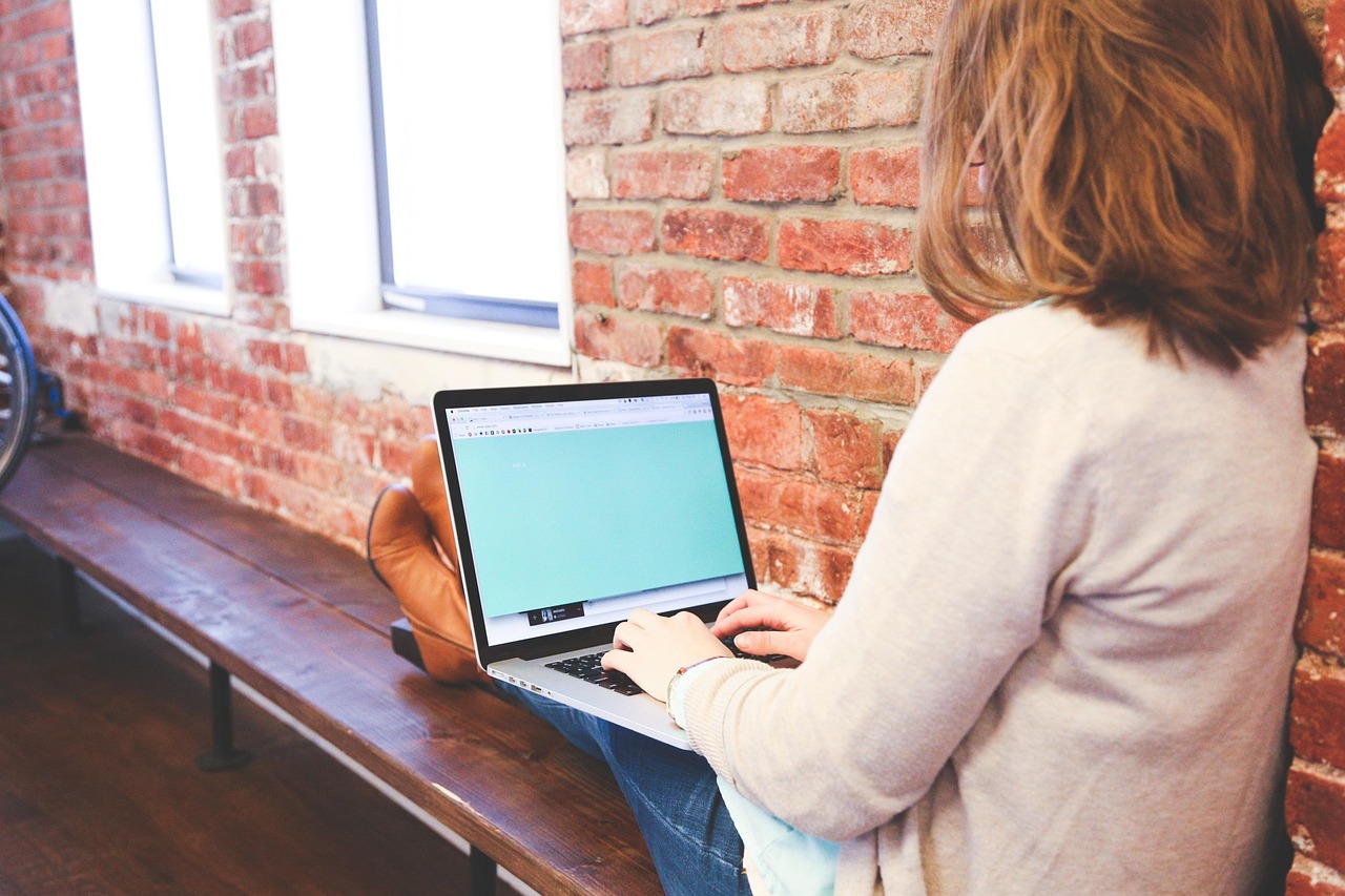 startupstockphotos student 849828 1280