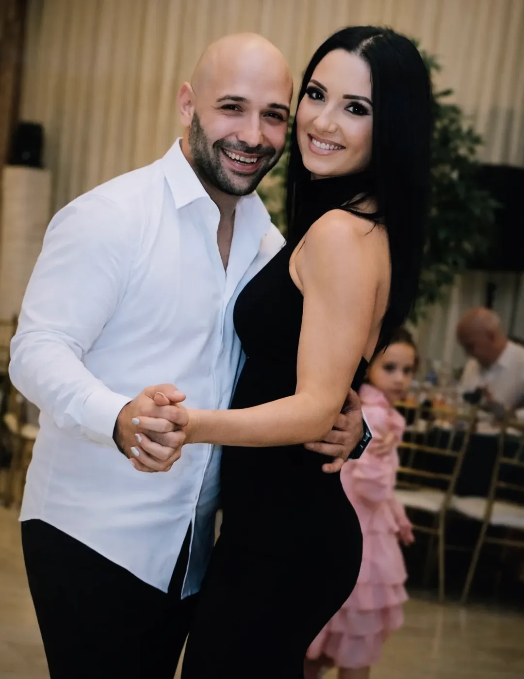 Neopisiva bol: Brat Darka Lazića (32) ostavio neutešnu suprugu i dve ćerkice 5 643535883 17906617074357306 2622436332570498568 n