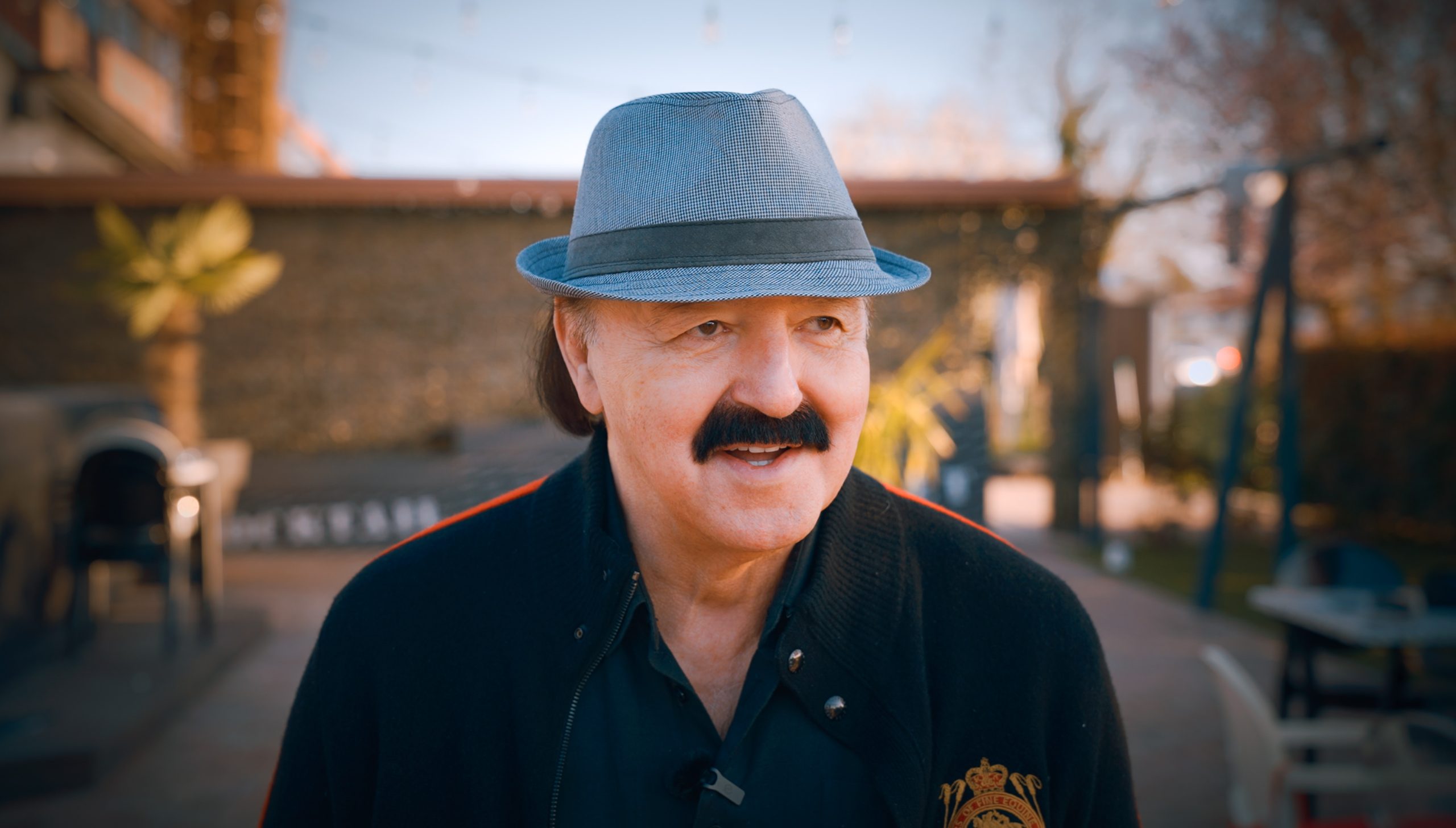 Četiri decenije hitova: Haris Džinović sprema spektakl u pulskoj Areni 7 Image 20260322 114917 778