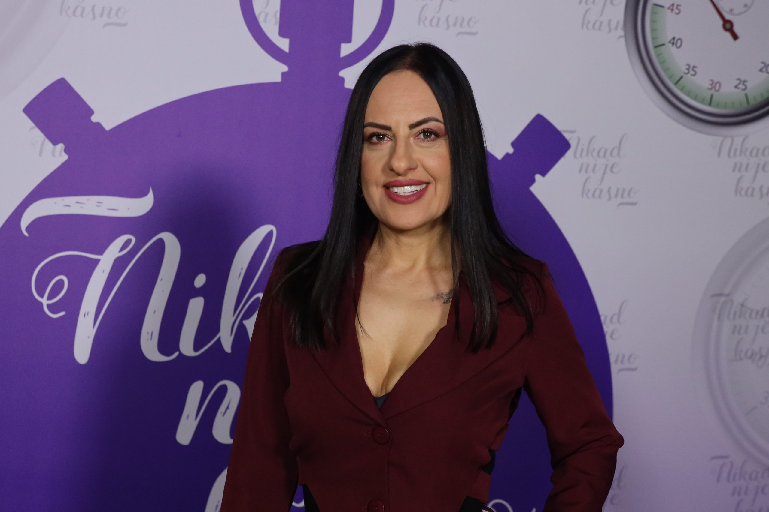 Ivana Radisavljević priznala da se jedne stvari pribojava prilikom susreta sa Žikom: "Sad i nije tako strašan" (VIDEO) 6 IVANA RADISAVLJEVIC 44 GOD. NOVI SAD 1