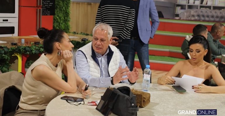 Ana Bekuta i Keba zapevali sa takmičarima pred početak emisije Zvezde Granda (VIDEO) 6 bekstejdz zg
