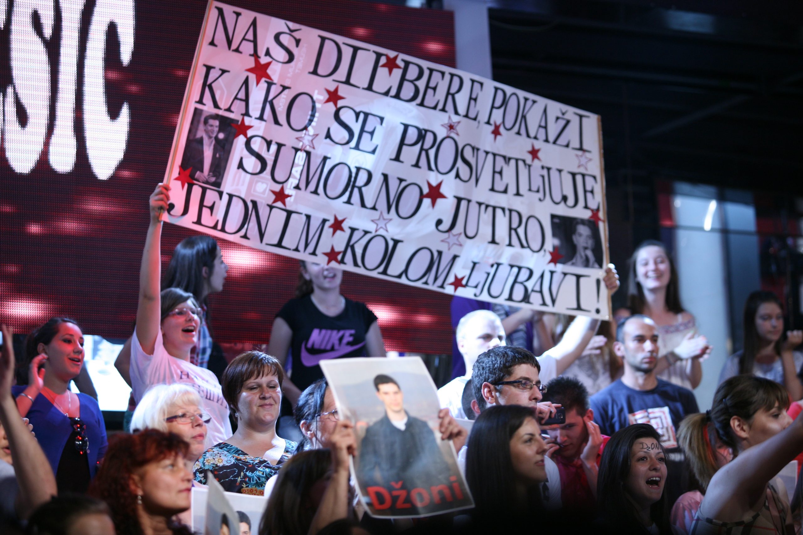 Zvezde Granda su gorele zbog njega, imao je armiju fanova, a danas živi daleko od estrade 8 nikola bokun naslovna