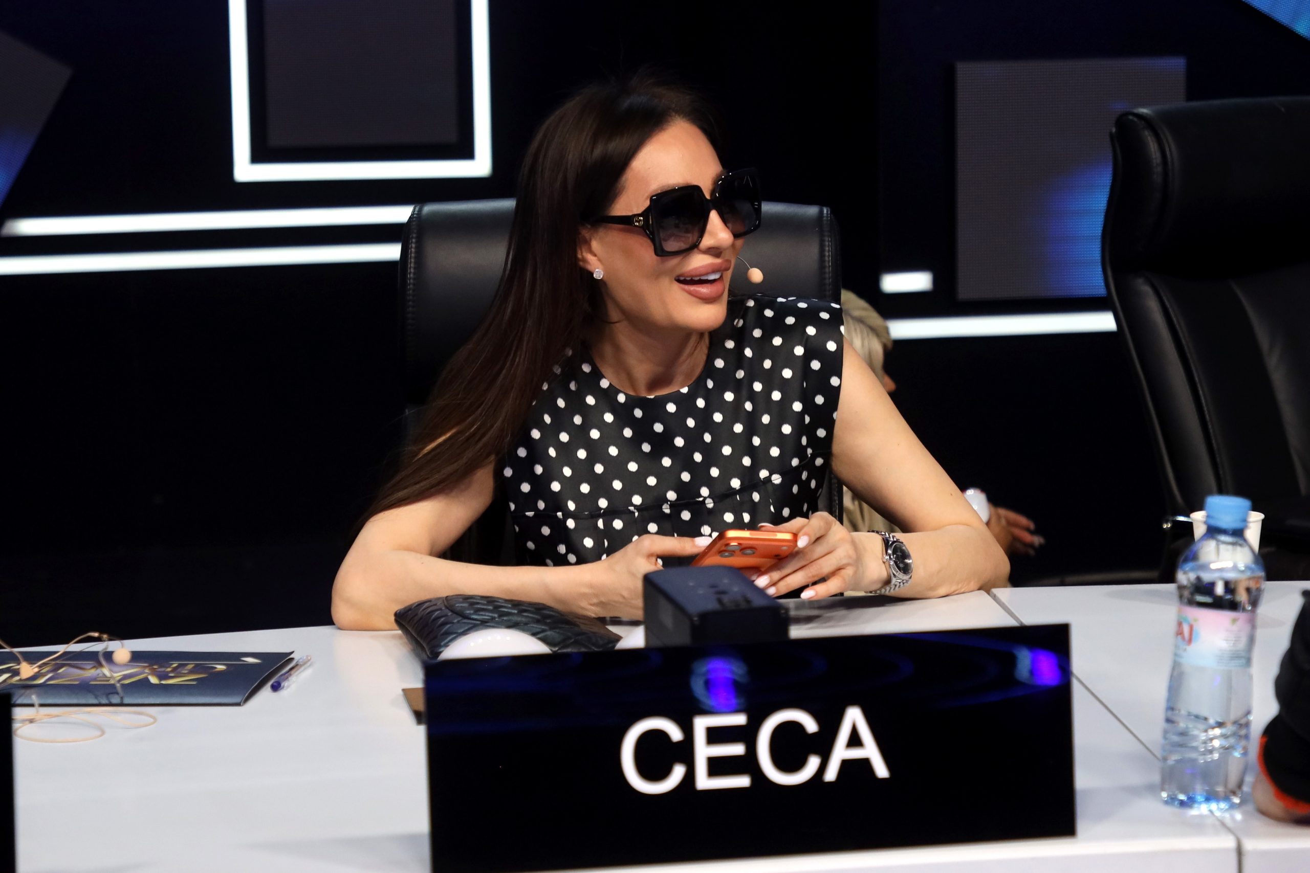 Ceca nikad glamuroznija: U crnoj čipki zablistala na venčanju prijatelja, cena haljine ostavlja bez teksta (FOTO) 5 CECA ZG SNIMANJE 28042026 FOTO MUNJA 1 ok