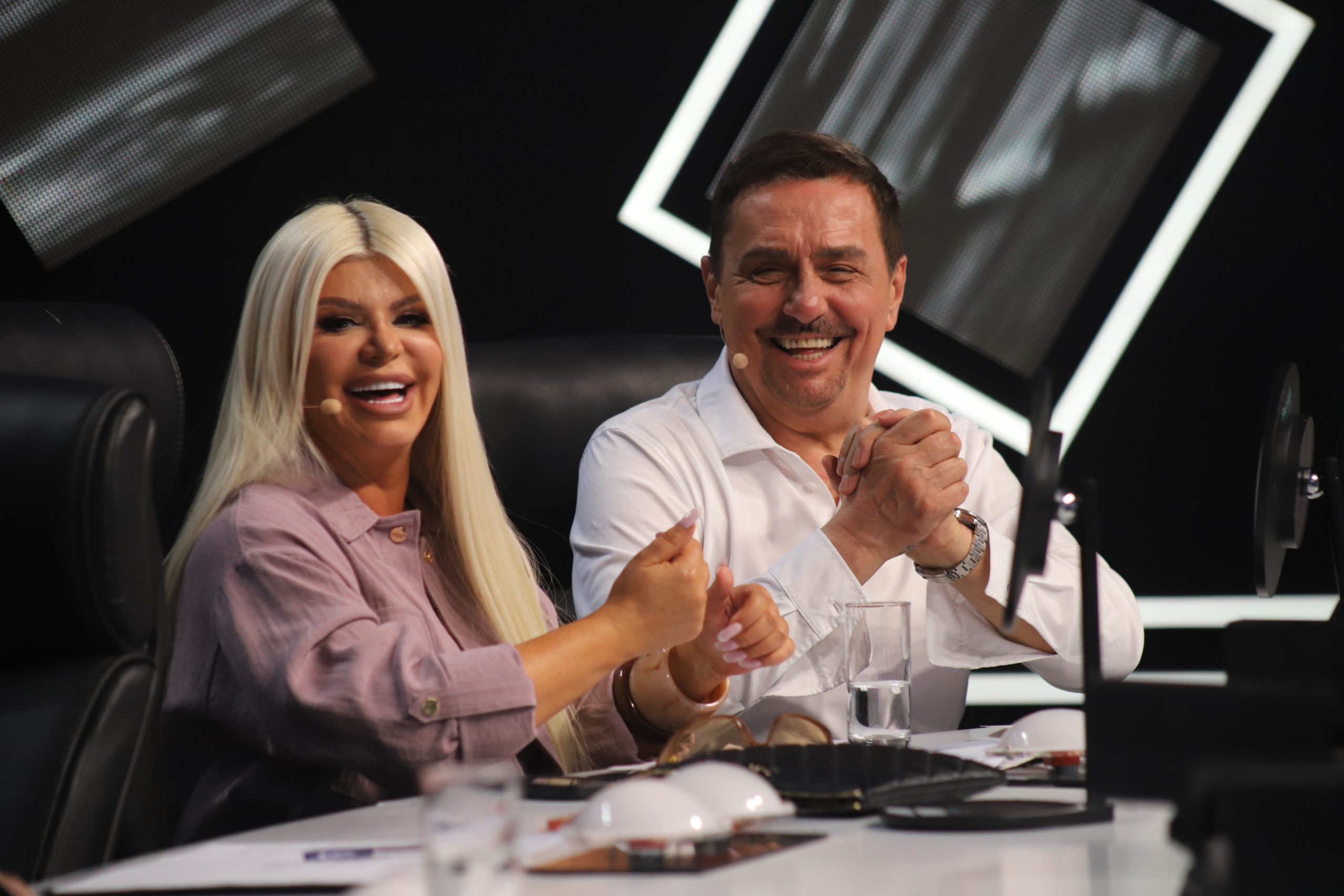 Ceo žiri "Zvezda Granda" zapevao hit bez kog nema veselja 8 IMG 7991