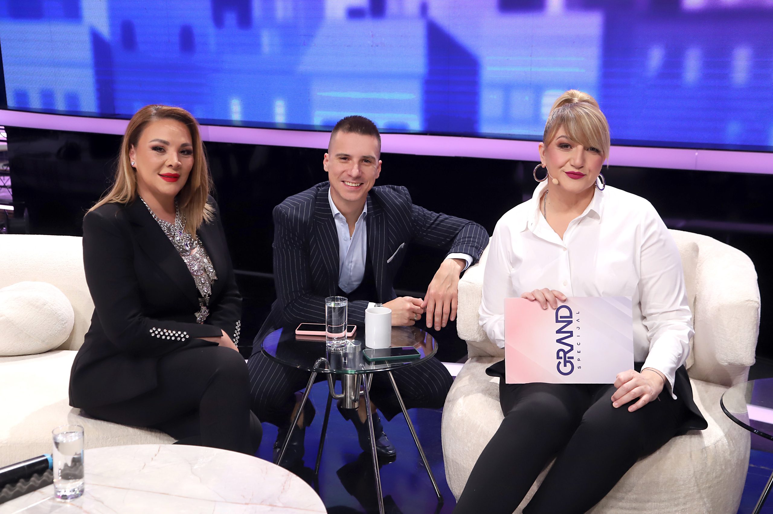 Dvoje sjajnih pevača u Grand Specijalu, jednog dobro znate i u drugačijoj ulozi FOTO 5 VESNA MILANOVIC BILJA SECIVANOVIC MILAN MITROVIC GS SNIMANJE 30042026 FOTO ELENA 32 ok