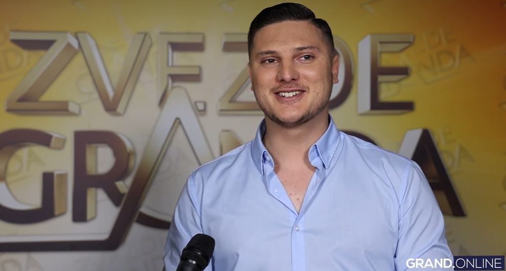 Bio je miljenik publike u "Zvezdama Granda", a sada je podelio najlepše vesti iz porodičnog doma: "Dobro nam došla, kćeri naša" (FOTO) 5 mensur abdijanovic