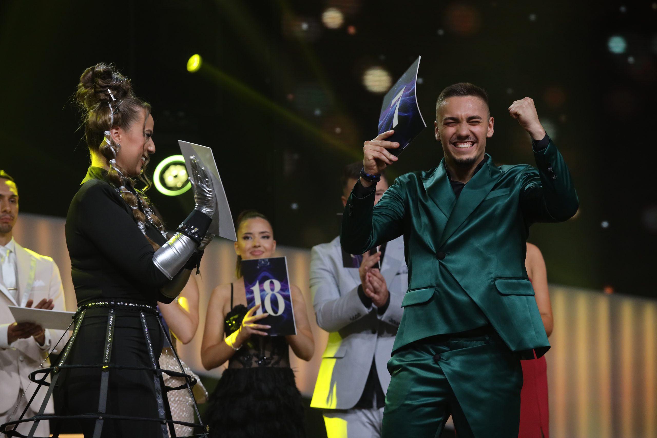 Ovih 12 finalista nastavlja borbu za titulu "Zvezde Granda", dok je za ovih 10 takmičenje završeno 8 0A0A0234