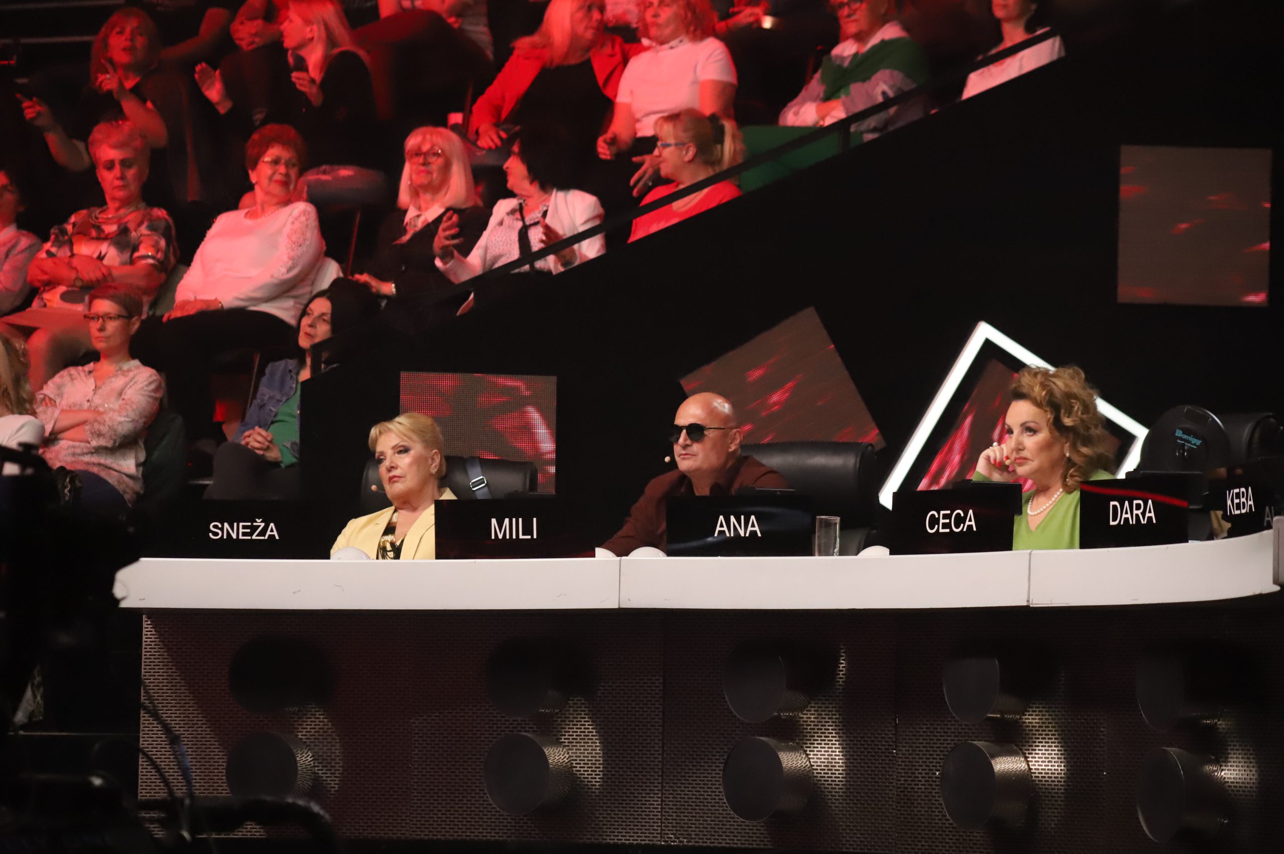 Napet duel u "Zvezdama Granda": Žiri odlučio kog takmičara želi da vidi u polufinalu 5 IMG 1920