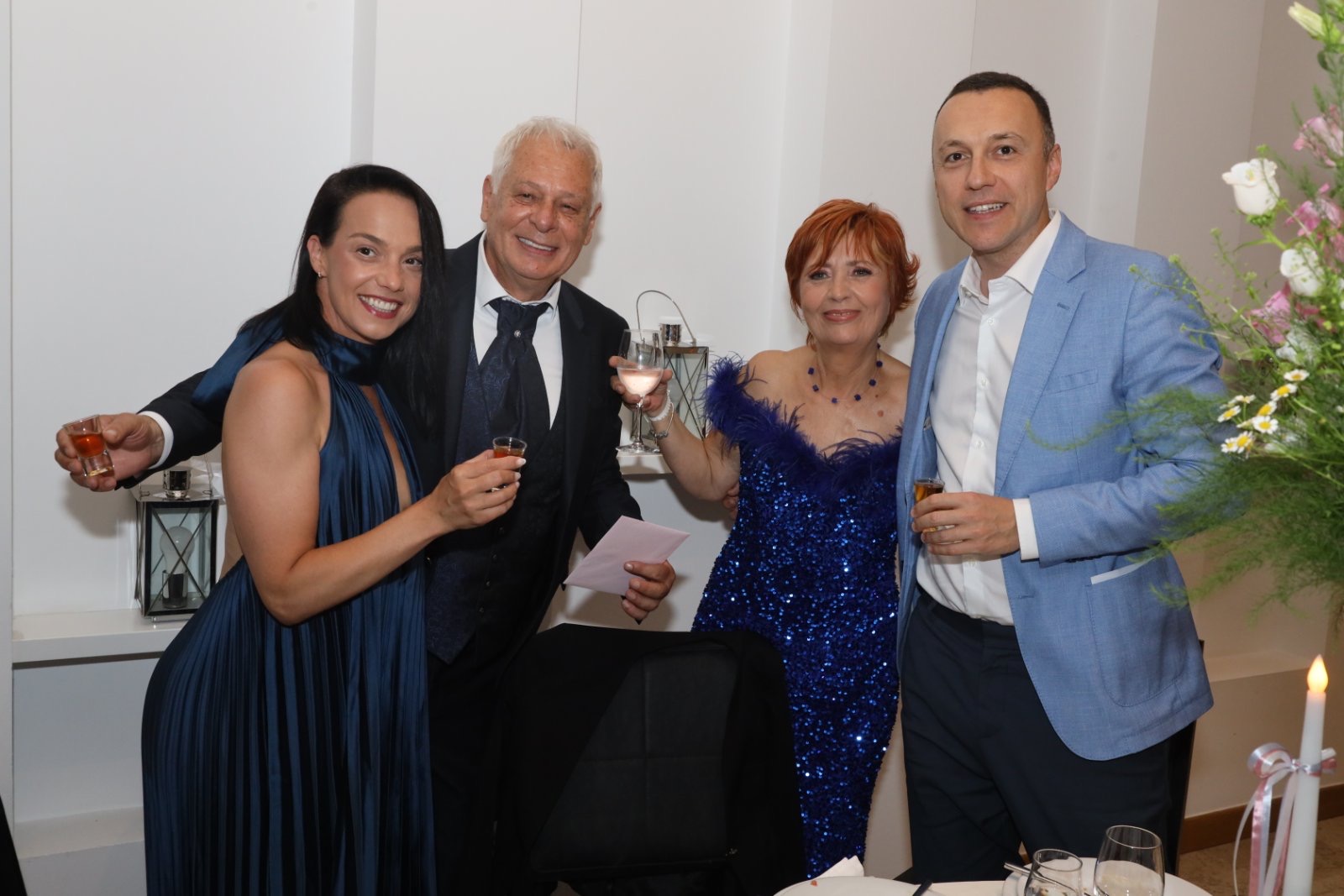 Estrada se okupila u velikom broju na venčanju sina direktora "Grand produkcije", među gostima i članovi žirija "Zvezda Granda" (FOTO) 13 IMG 8212