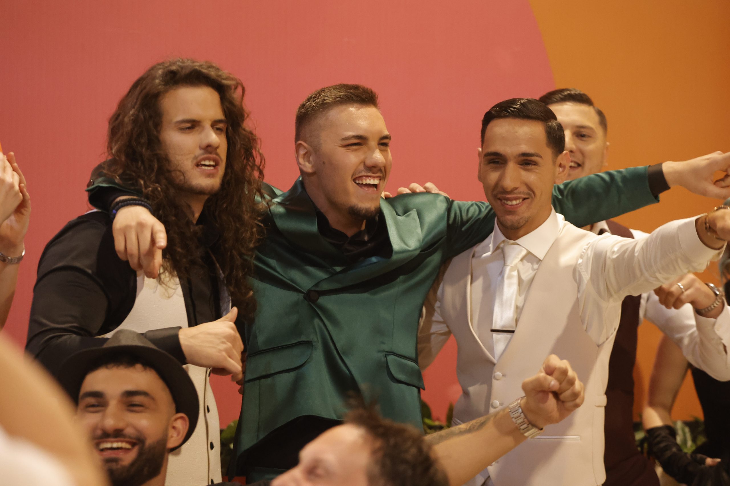 Pogledajte šta su finalisti "Zvezda Granda" radili iza scene pre proglašenja pobednika (VIDEO) 9 finalisti zvezda granda 2026