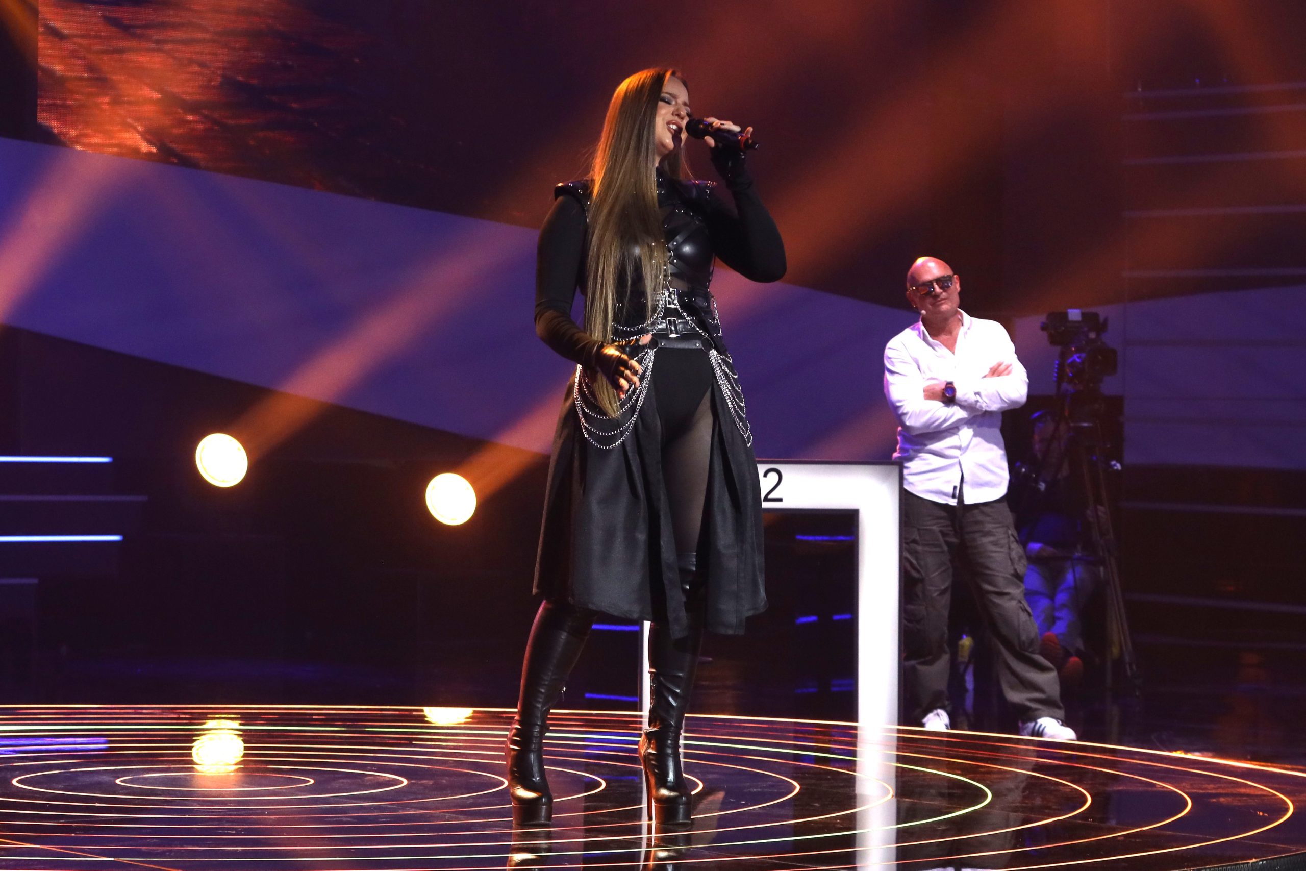 Minja Stanković "puca" u crnoj koži, to nije bila ideja mentora (VIDEO) 6 MINJA STANKOVIC ZG SNIMANJE 28042026 FOTO MUNJA 3