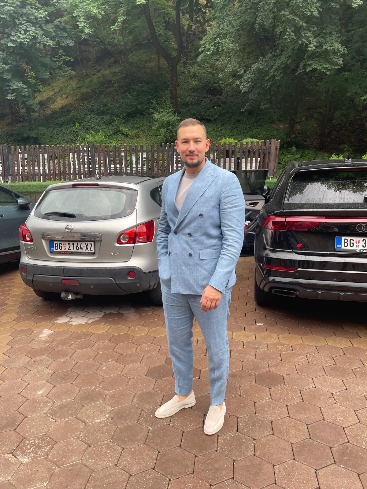 "Menjam pelene, planiramo još dece": Uroš Živković preplavljen emocijama na proslavi prvog rođendana sina Lazara (VIDEO) 5 PHOTO 2026 06 03 17 02 13 3 1