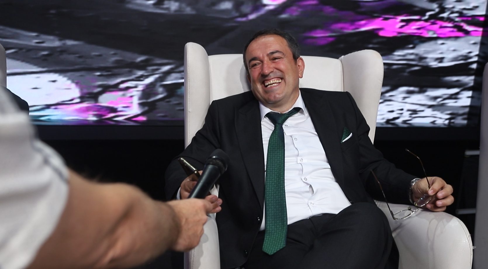 Muški finalisti "Nikad nije kasno" ugovarali tezge za vreme reklama tokom finala: Evo kakav plan kuju za predstojeći period (VIDEO) 5 Screenshot 2026 06 22 145155