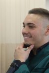 Svi pogledi u finalu "Zvezda Granda" bili uprti u njega: Majka Damjana Vračara zaslužna za stajling koji je obeležio veče (VIDEO) 4 Screenshot 2026 06 25 100625