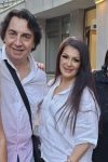 Počeo spektakl na Tašmajdanu: Brojne zvezde i poznata lica stigli na "Južni vetar festival" (VIDEO) 3 poznati