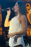 Katarina Živković srušila Budvu: Klub krcat do poslednjeg mesta, publika uglas pevala njen najveći hit (VIDEO) 3 Katarina Zivkovic za Sele prtsc1