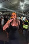 "Sin dobio stan, ja planinu" Pevačica nasledila ogromno bogatstvo, sad uživa na plaži u porodičnoj idili (FOTO) 3 Goga Sekulic 1