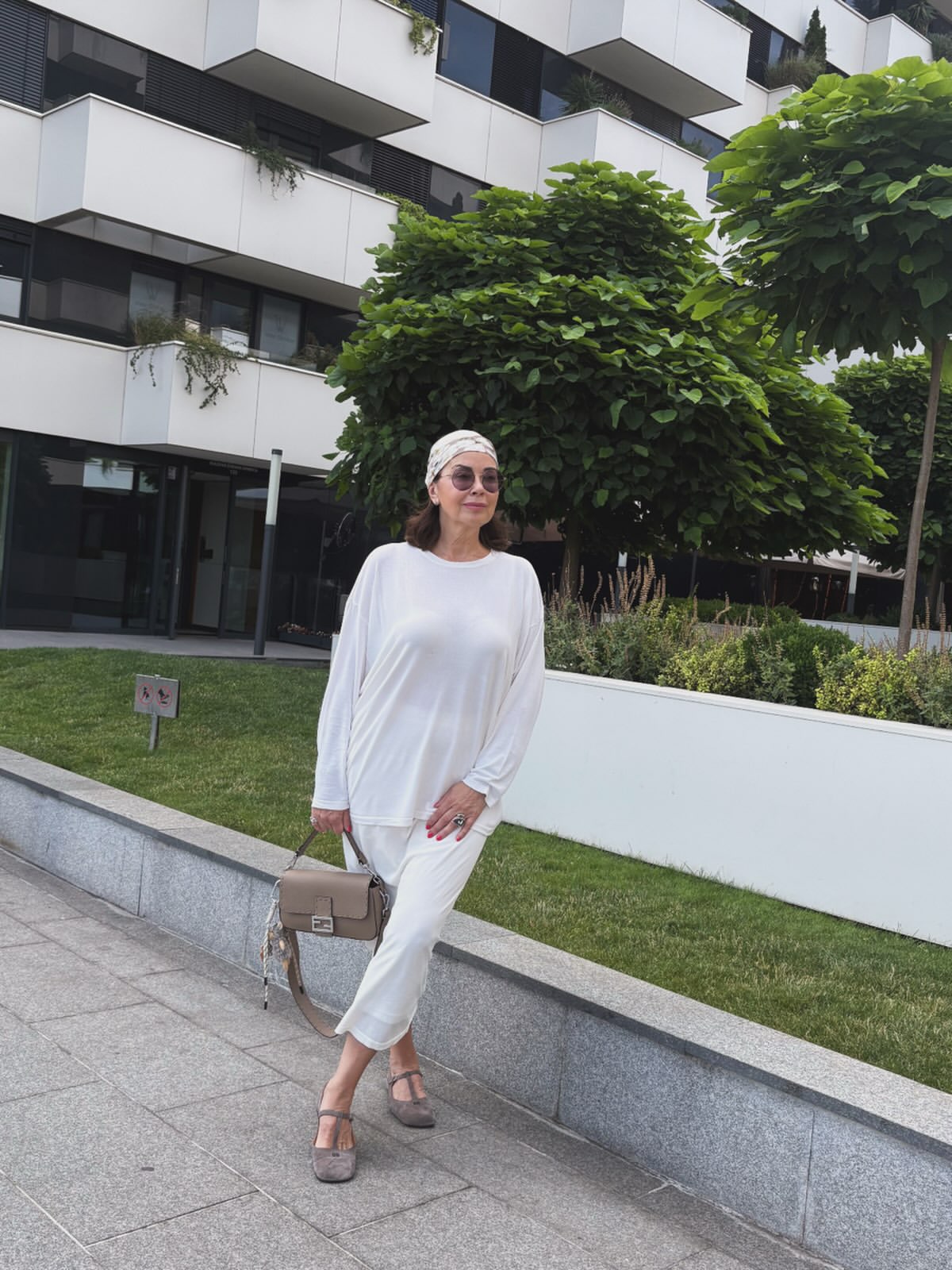 Dragana Katić probudila uspomene stare više od 30 godina: Voditeljka ne skida osmeh u Crnoj Gori (FOTO) 5 dragana katic u crnoj gori