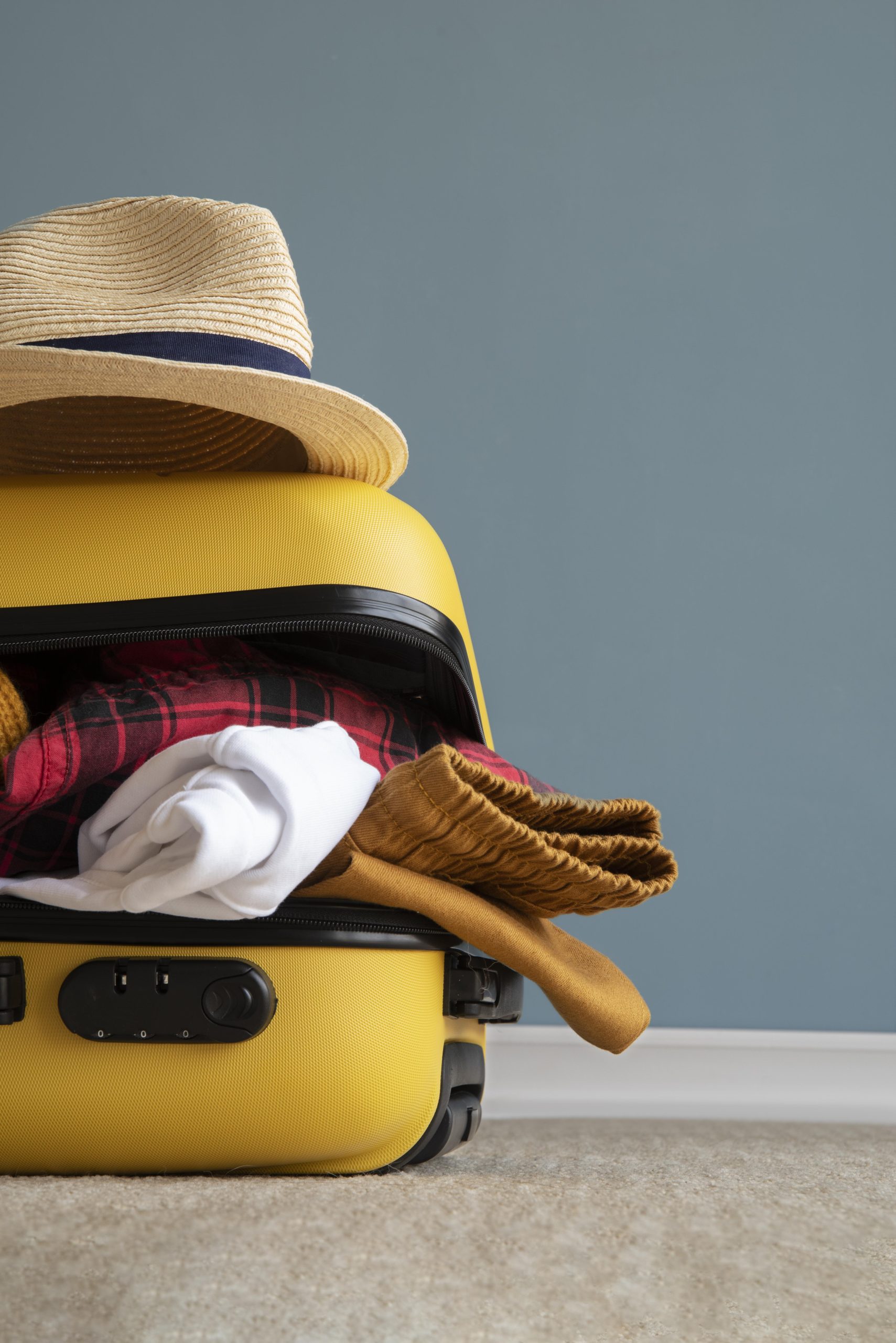 travel suitcase preparations packing