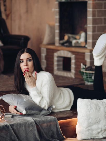 13853