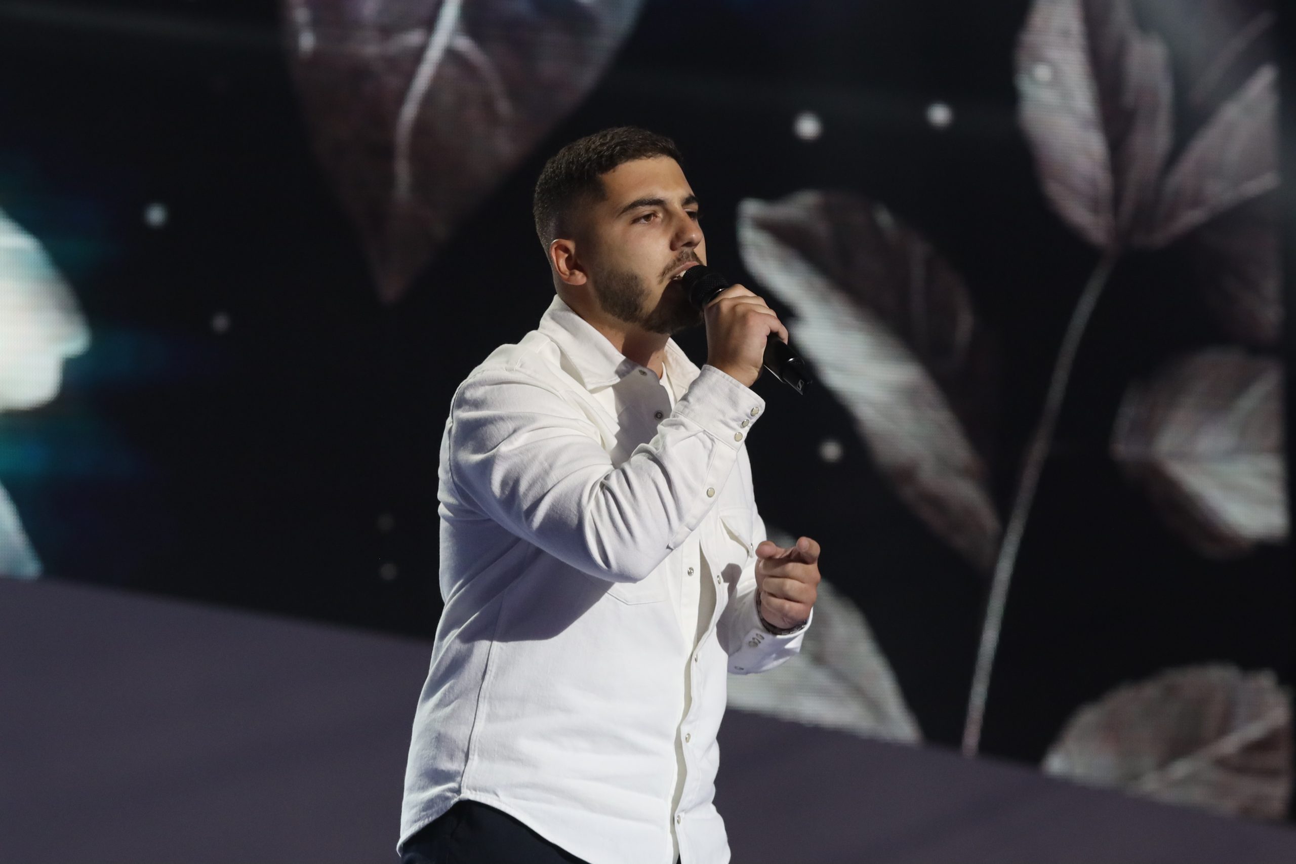 Aleksandar Popov pravi benzin i peva, talenat otkrila devojka: "U početku je to bio hobi" (VIDEO) 5 ALEKSANDAR POPOV 27 GOD. PANCEVO 12