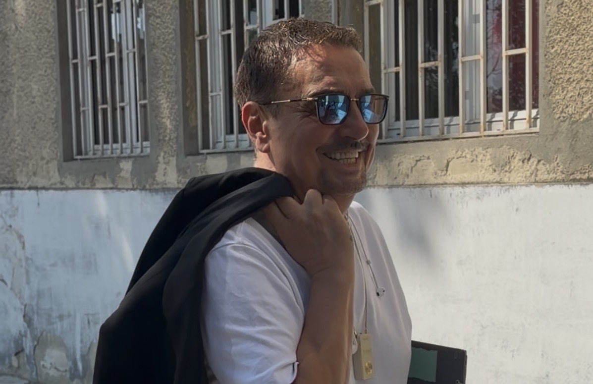 Kebi se pojavio čmičak na oku: Pevač otkrio detalje, pa sve povezao sa trudnom snajkom (VIDEO) 5 IMG 9976