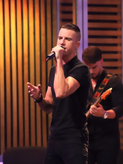 Danas je prepoznatljiv po odelima, a evo kako se oblačio Milan Mitrović pre nego što je postao poznat: "Bio sam tip koji nije nosio ni farmerke" 22 MILAN MITROVIC ZGS SNIMANJE 17092026 FOTO ELENA 48 ok