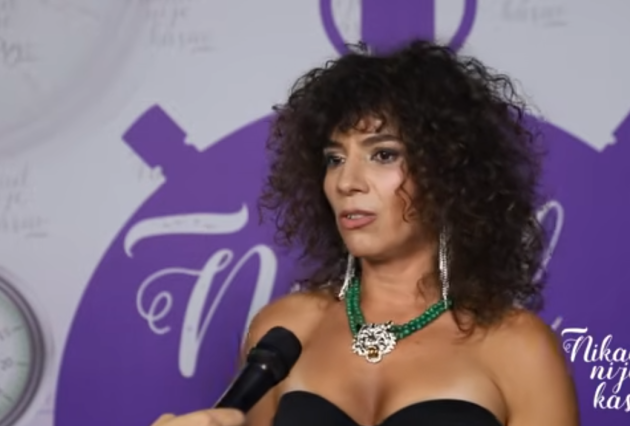 Verica Marinković nakon nastupa na ivici suza zbog pokojne majke: "Bila je jako dugo bolesna, sanjala sam pesmu za nju" (VIDEO) 12 Screenshot 2026 09 30 183238