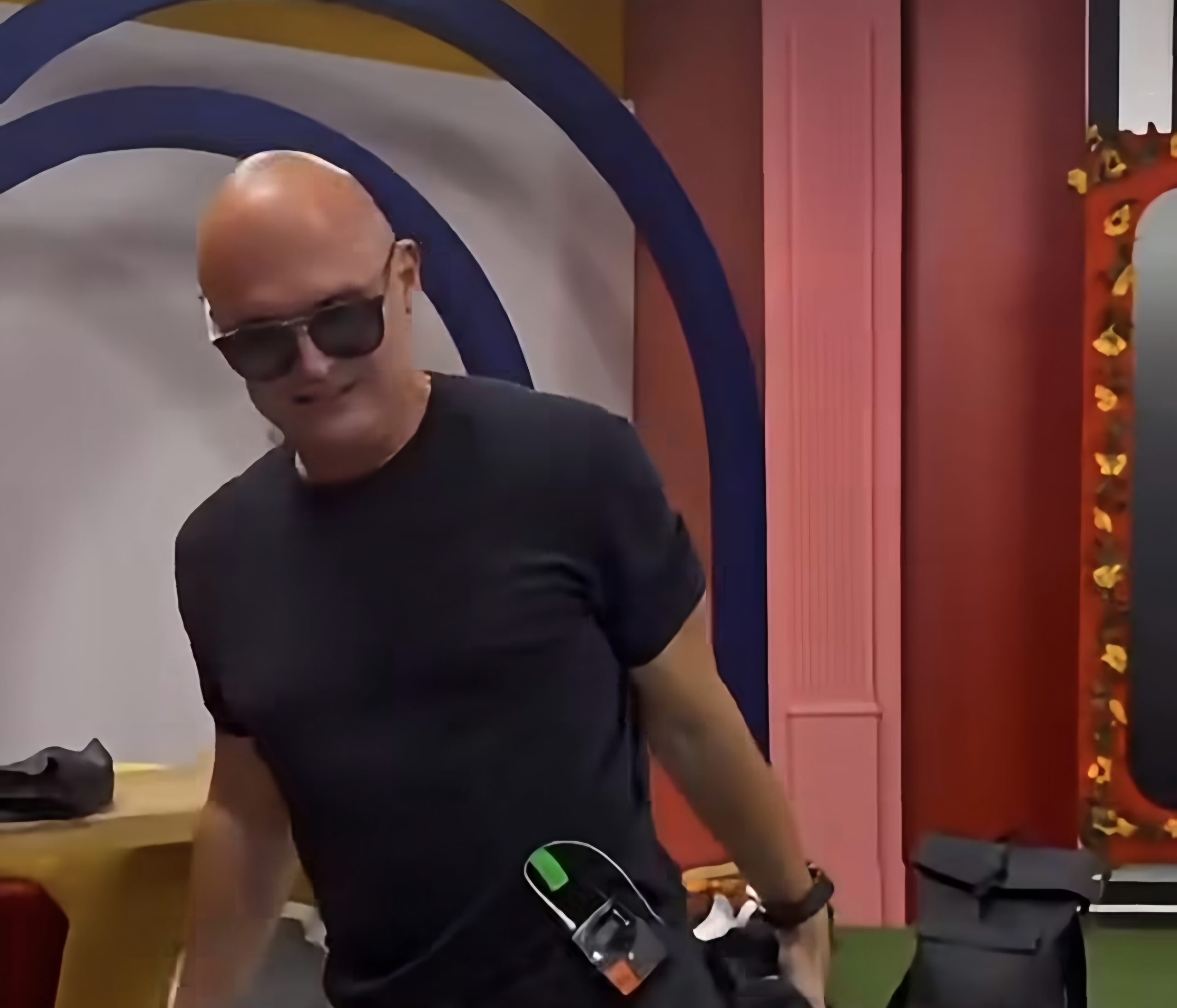 Žiri "Zvezda Granda" u neobičnim pripremama pred početak šoua: Keba pokazao poteze iz borilačkih veština (VIDEO) 7 Screenshot 20260919 201452 Instagram