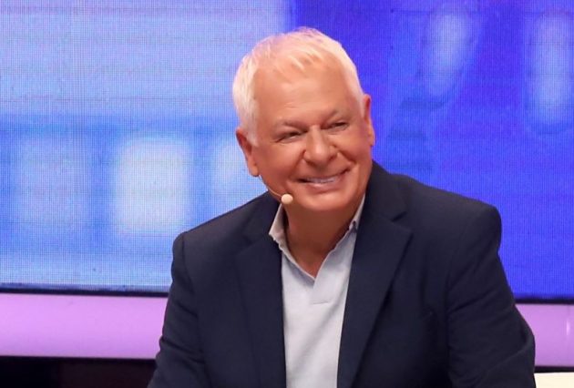 Goran Šljivić postao miljenik publike, otkrio da li dobija popust na pijaci: "Lep je ovo posao" 7 sljiva