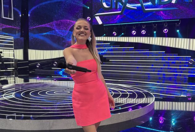 Smršala više od 20 kilograma, a sada zablistala u pink haljini na snimanju "Zvezda Granda" (FOTO) 13 IMG 4303 1 e1791302849963