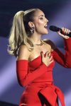 Fitnes instruktorka pokidala u "Zvezdama Granda": Violeta Veselinović otkrila koji član žirija je fizički najspremniji (VIDEO) 20 VIOLETA VESELINOVIC 25 GOD. NOVI BANOVCI 12