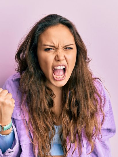 Dajete im sve, a oni opet nisu zadovoljni: Tri horoskopska znaka kojima je nemoguće ugoditi 42 freepic girl mad