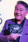 Halid Muslimović zatečen našim iznenađenjem: Fotografije sa Halidom Bešlićem probudile uspomene stare nekoliko decenija (VIDEO) 13 image 100