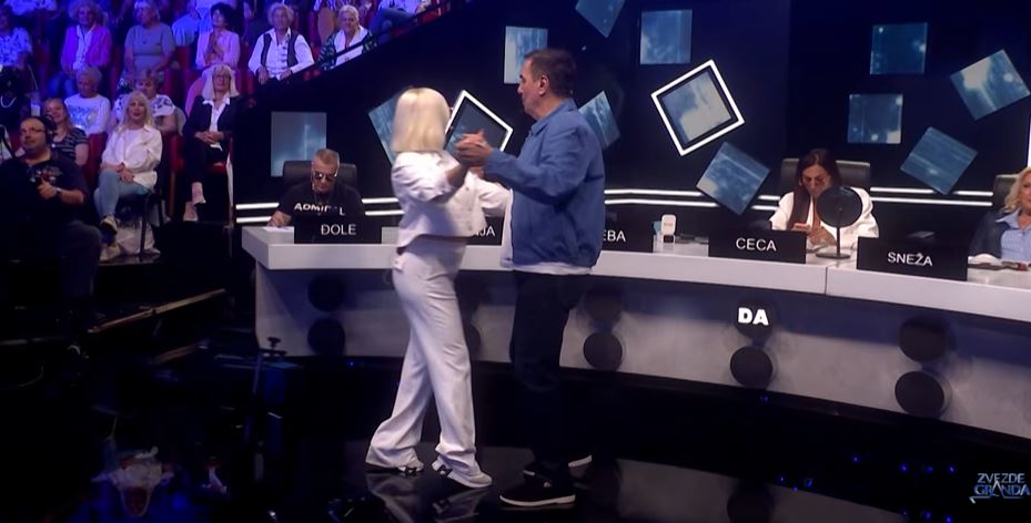 Sentiš u "Zvezdama Granda": Dara i Keba zaplesali usred emisije, evo koja pesma ih je pogodila do srži (VIDEO) 5 trz